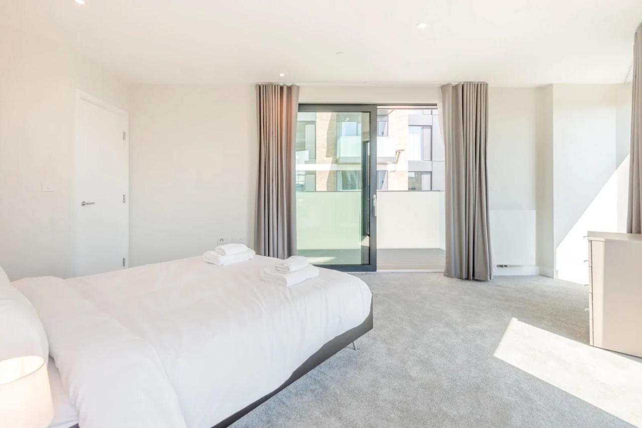 Modern Apartments In Brentford 2 Minutes Walk From Kew Bridge Экстерьер фото
